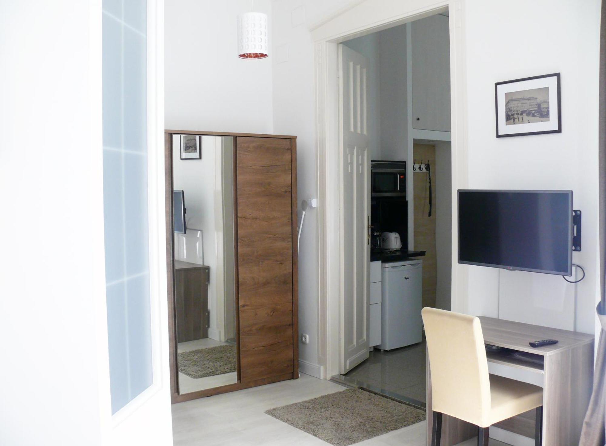 Váci Street Downtown Apartments Budapest Exterior foto