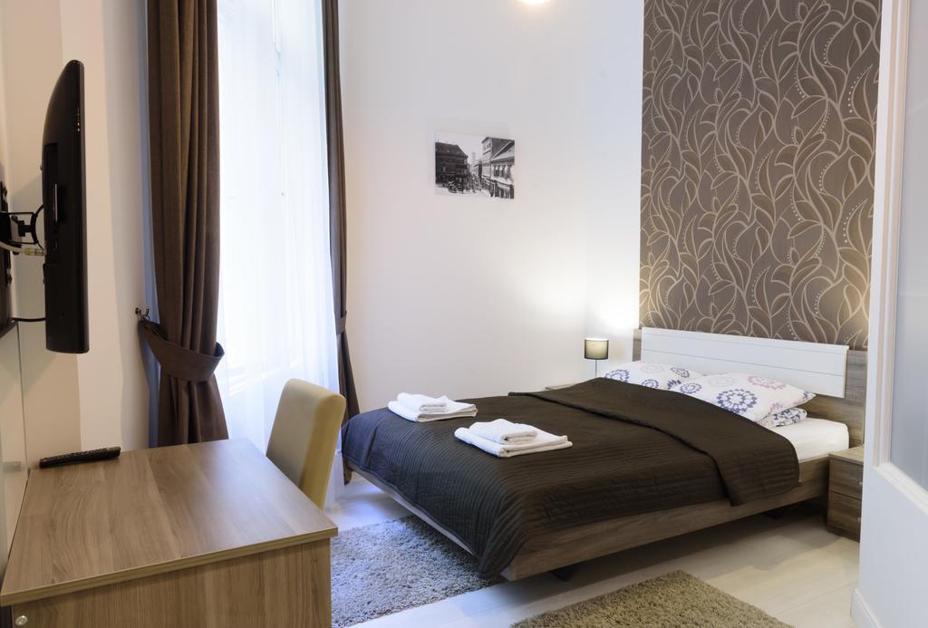Váci Street Downtown Apartments Budapest Exterior foto